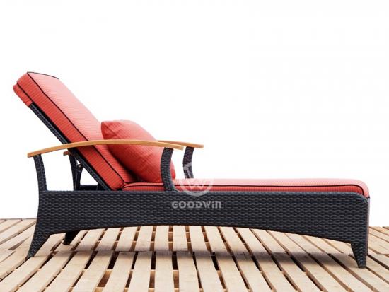 Outdoor Reclining Chaise Lounge