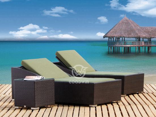 Rattan Wicker Chaise Lounger
