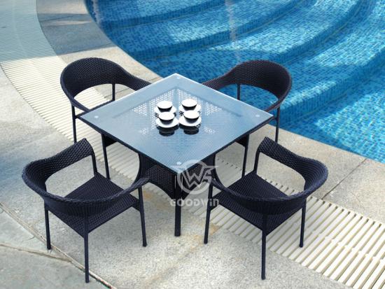 5 Pieces Rattan Dining Set