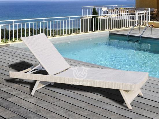 Rattan Chaise Lounge