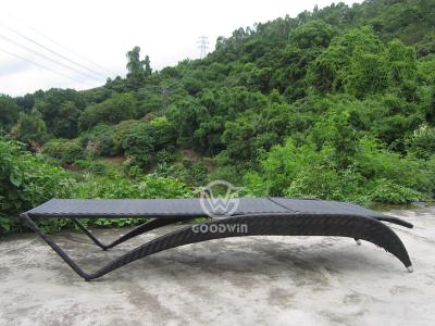 Hand Woven Rattan Wicker Chaise Lounge Outdoor