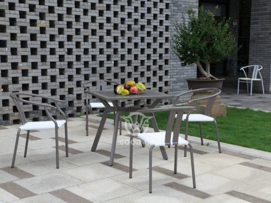 China Outdoor Furniture Dining Set