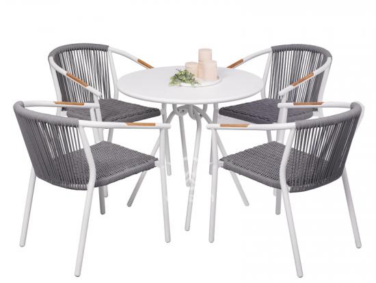 Outdoor Dining Furniture With Round Table